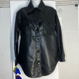 Aritzia color black The Ganna™ Shirt Jacket